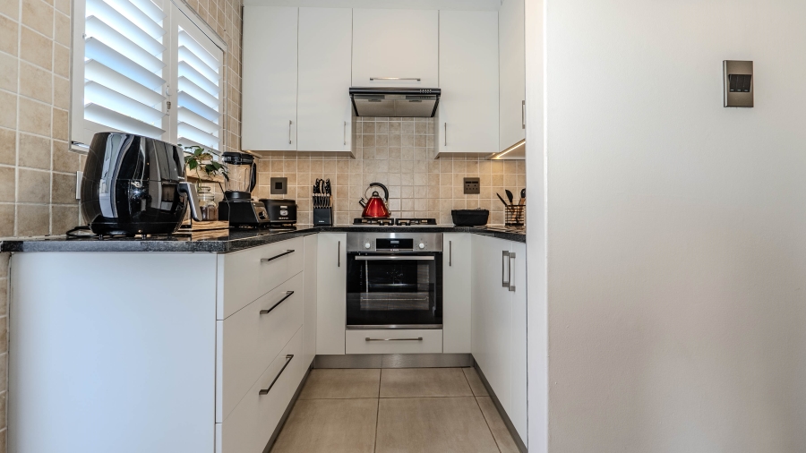 2 Bedroom Property for Sale in Sonstraal Heights Western Cape